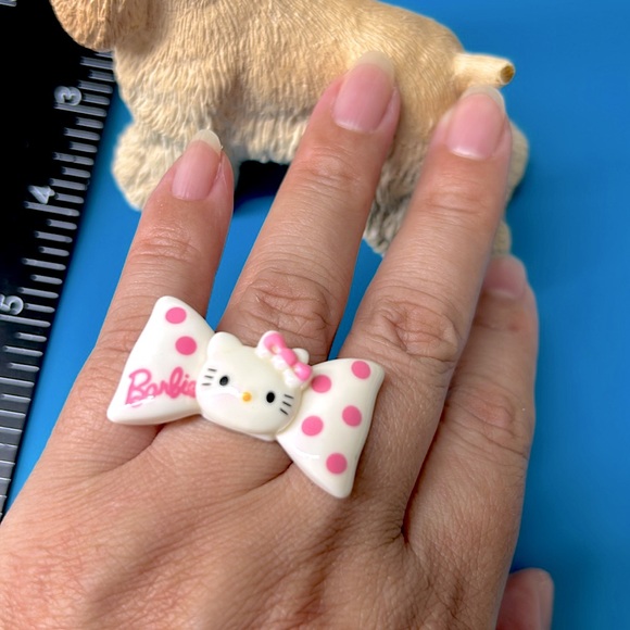 🖤New💕Barbie x Hello Kitty handcrafted ring - Picture 2 of 9